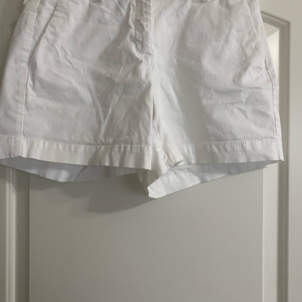 Nautica White Shorts Classic Tailored Design